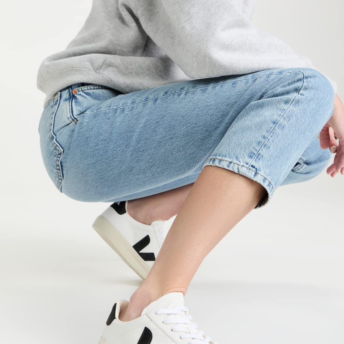 VEJA CAMPO CHROMEFREE LEATHER - Women's Extra White/Black Shoe Deals Outlet