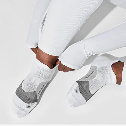 Feetures Elite Light Cushion No Show Tab White XL 840557156665 Shoe Deals Outlet