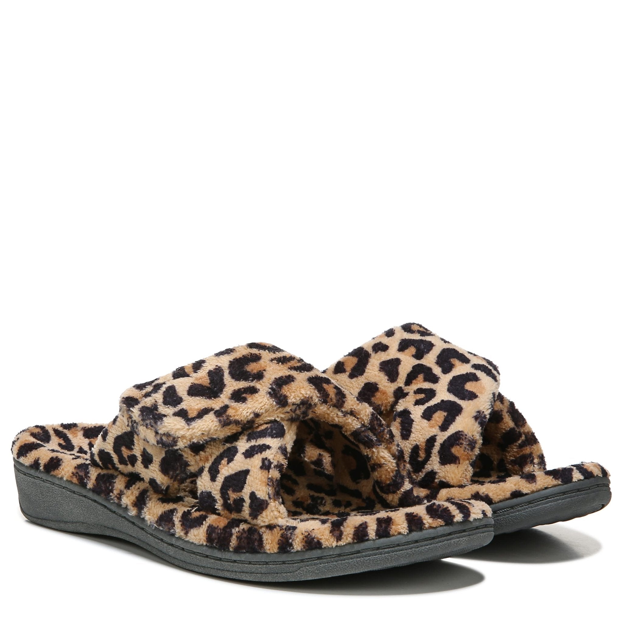 VIONIC Relax Slipper - Women's Natural Leopard Shoe Deals Outlet