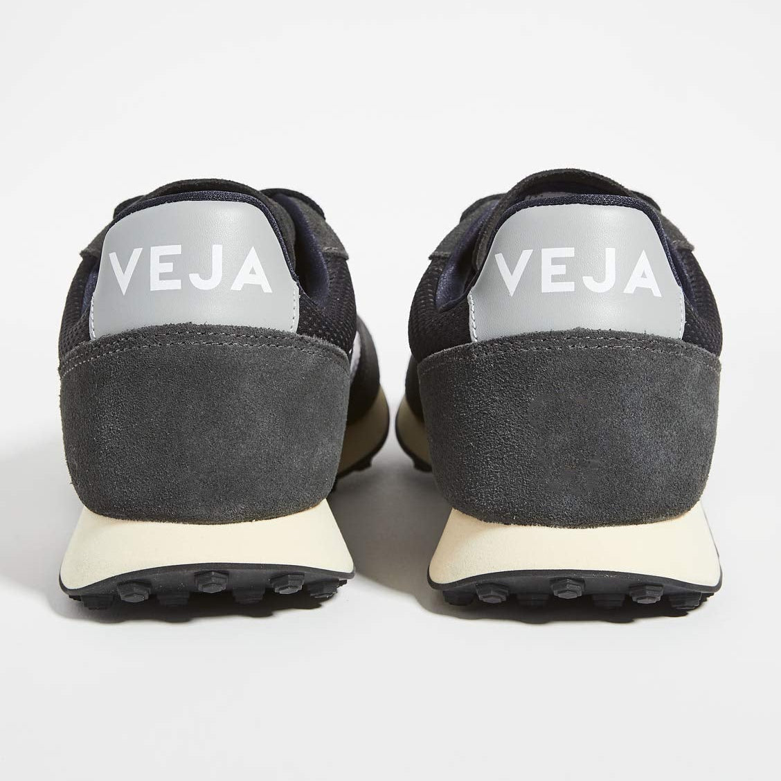 VEJA RIO BRANCO ALVEOMESH - Men's Black/White/Oxford Grey Shoe Deals Outlet