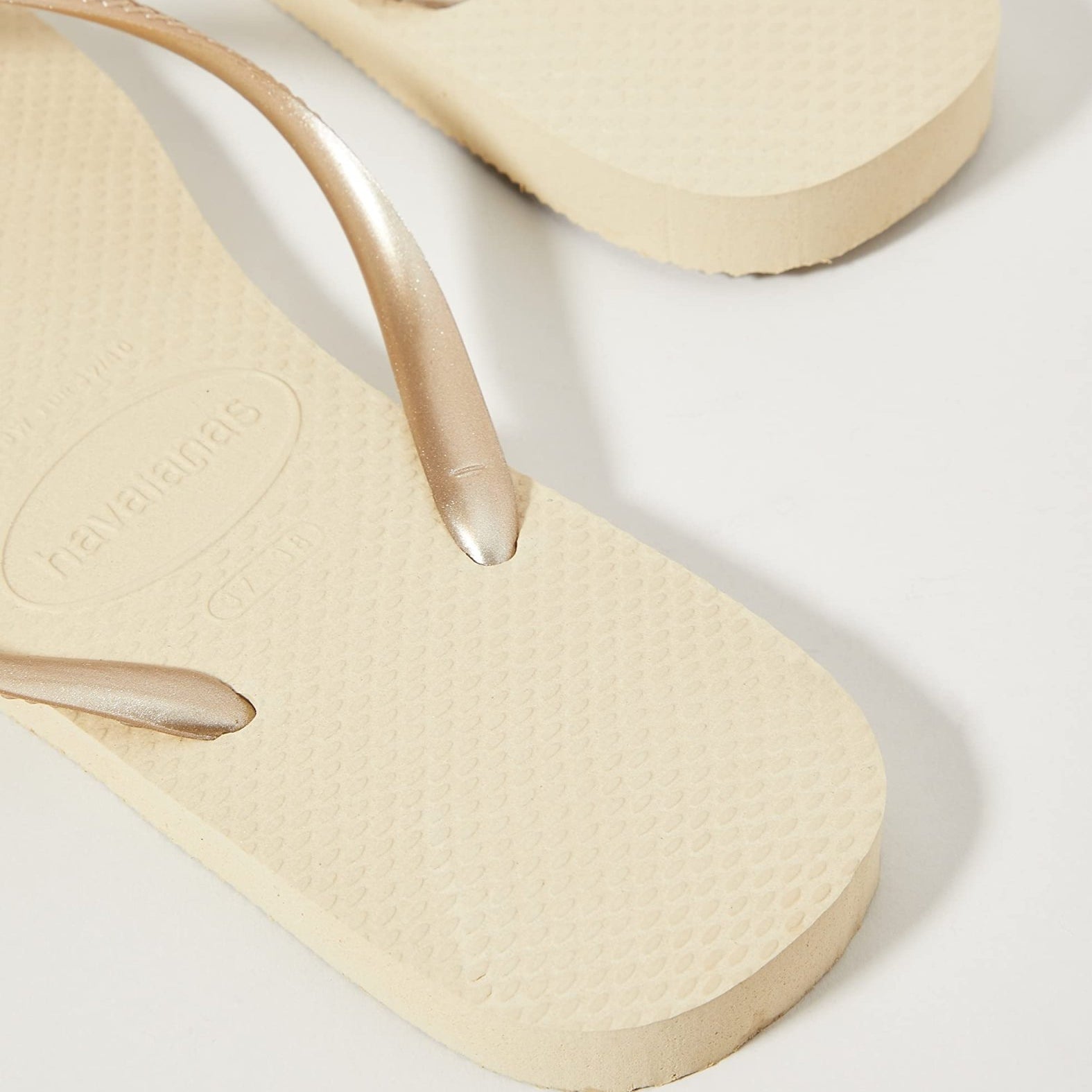 Havaianas Slim Flip Flops - Unisex Sand Grey Shoe Deals Outlet