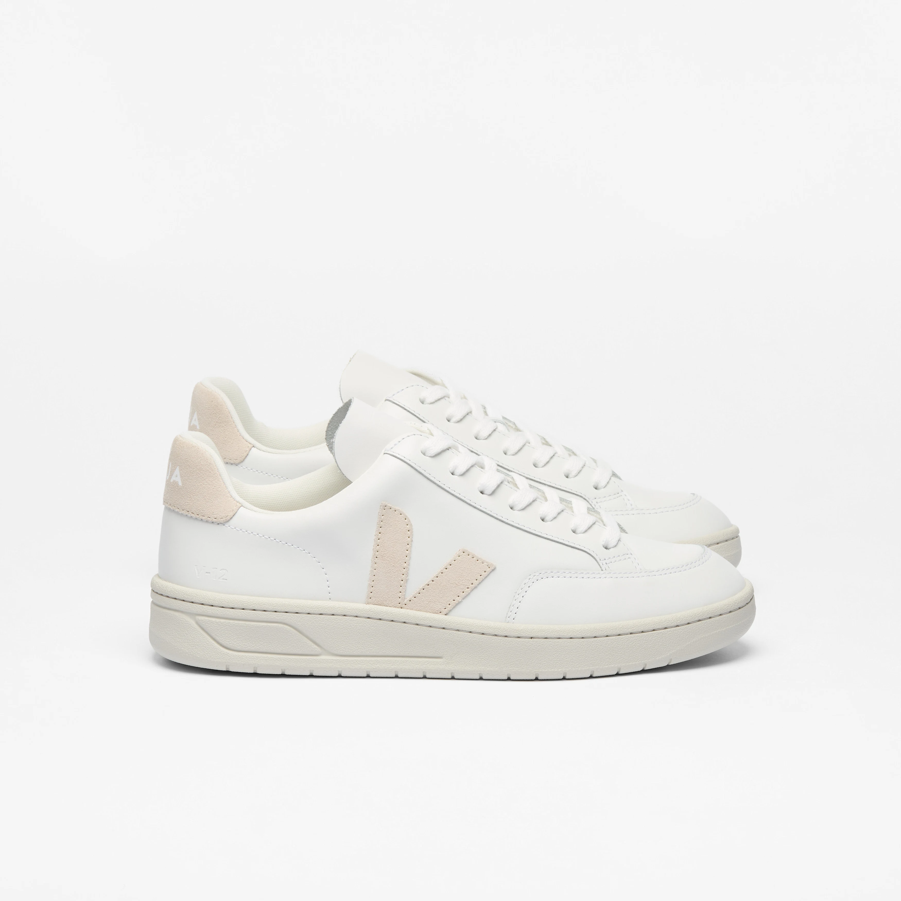 Veja V-12 - Women's