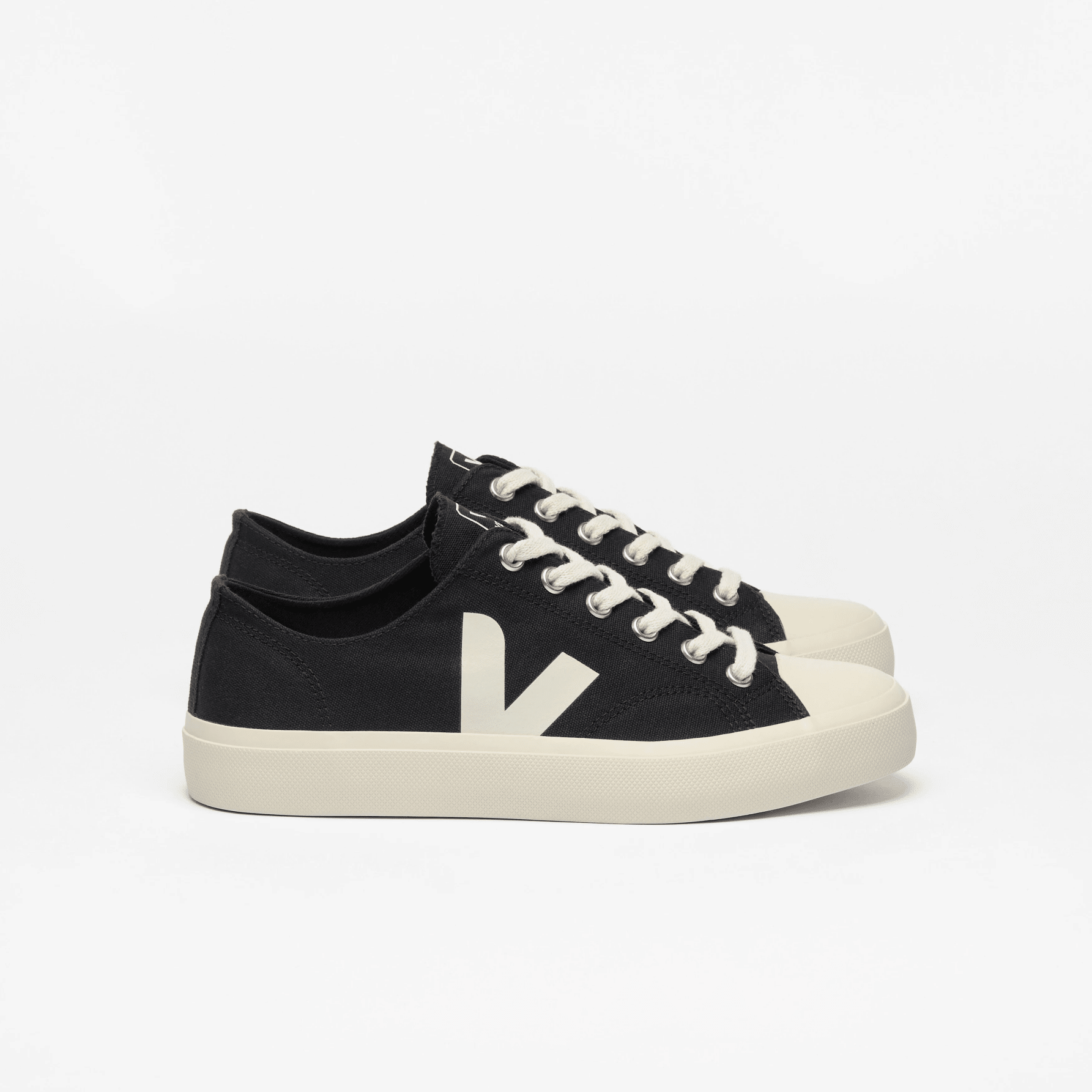 VEJA Wata II Black / Pierre 7.5 M 3611820792807 Shoe Deals Outlet