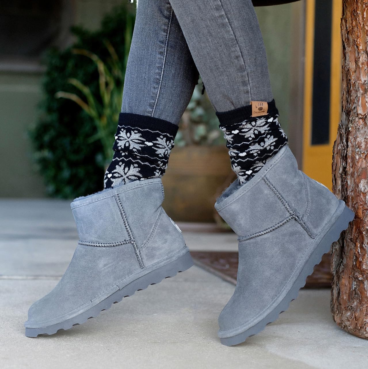 BEARPAW Alyssa - Women's Charcoal Shoe Deals Outlet