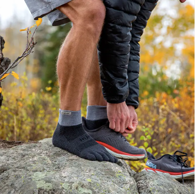 Injinji Trail Midweight Mini - Crew Granite M/L 760172013054 Shoe Deals Outlet