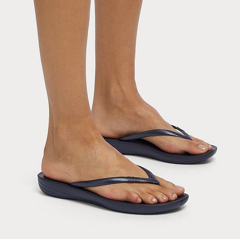 FitFlop IQushion Ergonomic Flip - Flops - Women's Midnight Navy Shoe Deals Outlet
